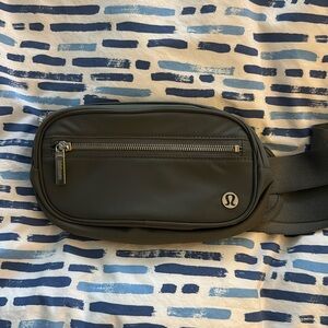Brand New Lululemon Wanderlust Belt Bag - Grey (With Tags)